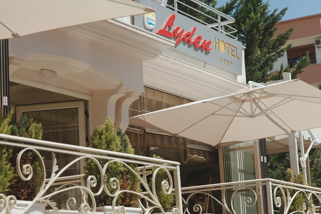 גולם Lyden Hotel אלבניה
